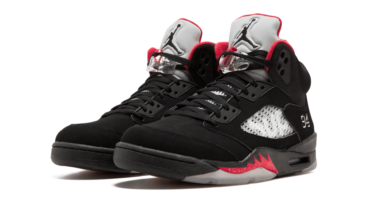 Air Jordan 5 Retro Supreme "Supreme" 824371 001