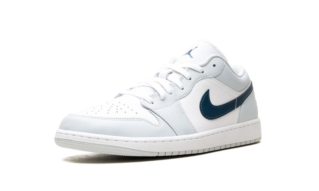 Air Jordan 1 Low "Aura / Squadron Blue" 553558 400