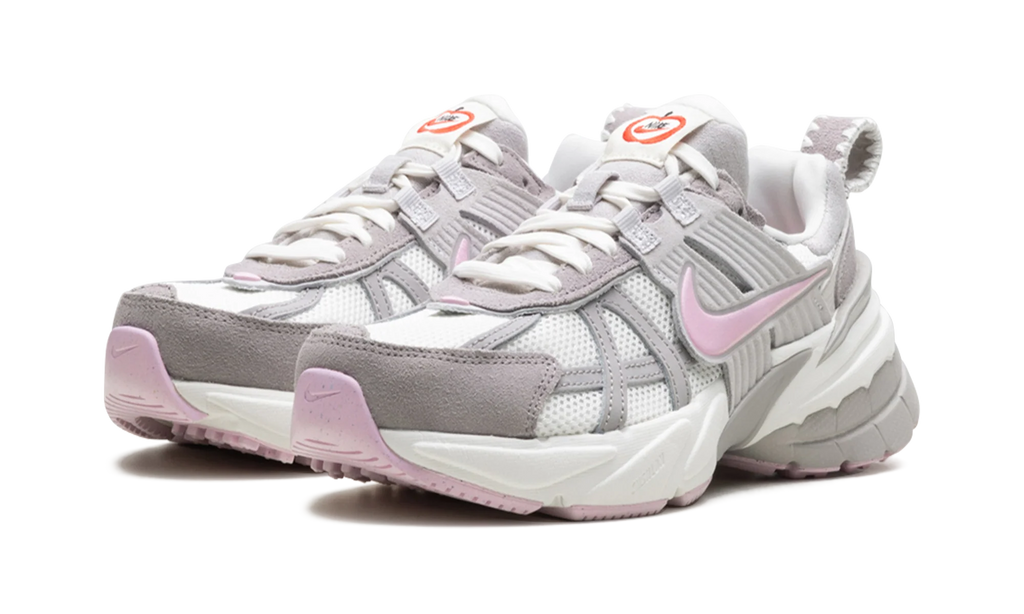 V2K Run WMNS "Valentine's Day 2025" HV5997 161