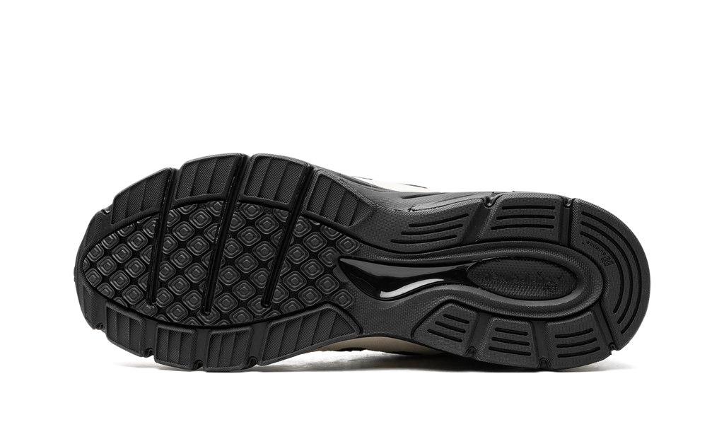 990v4 "Made in USA - Macadamia Nut" U990GB4