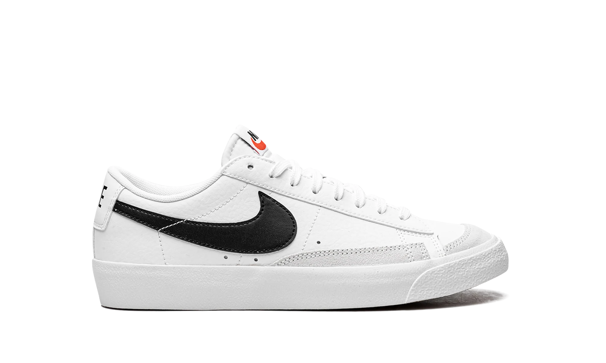 Blazer Low '77 GS "White Black" DA4074 101