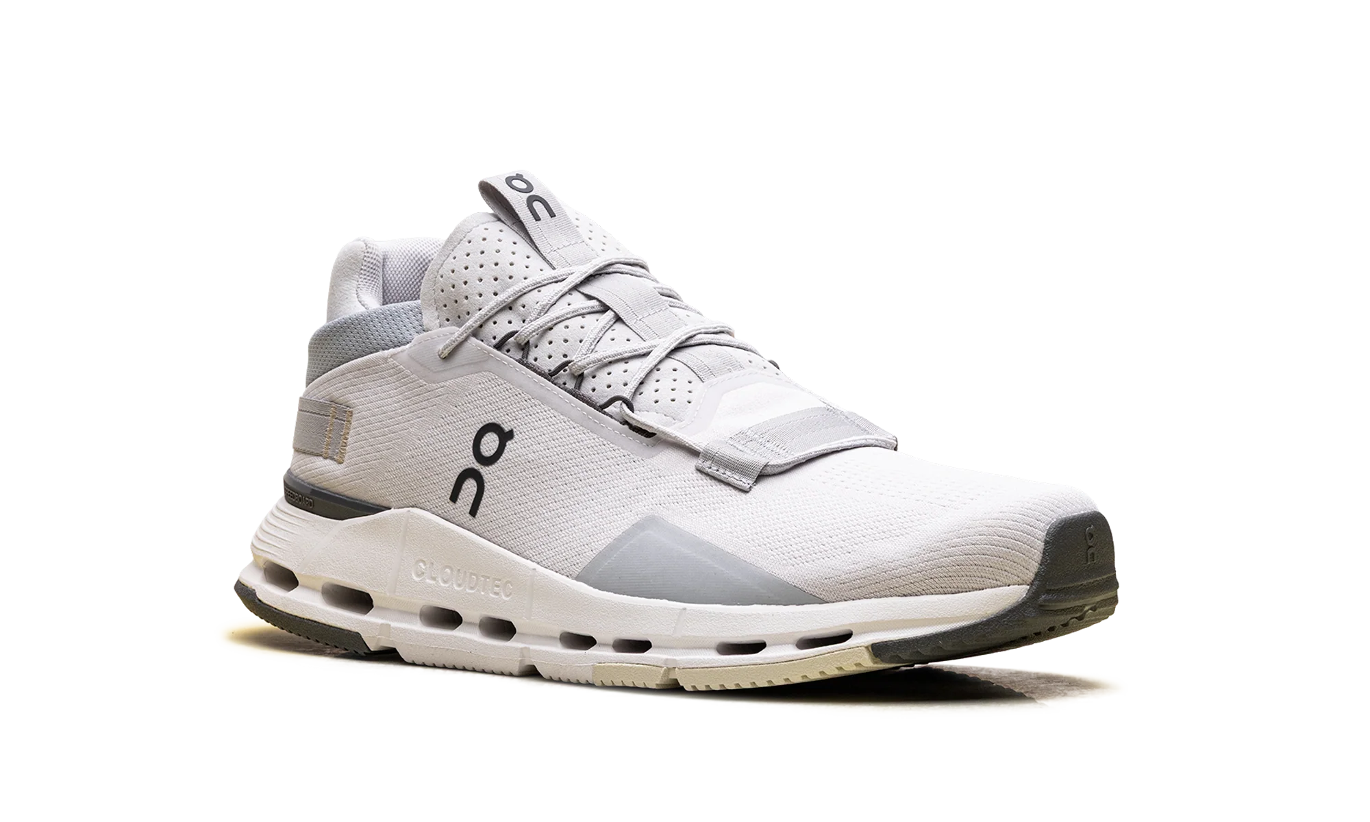 On Cloudnova 2 "Frost Cream" 3ME30212202