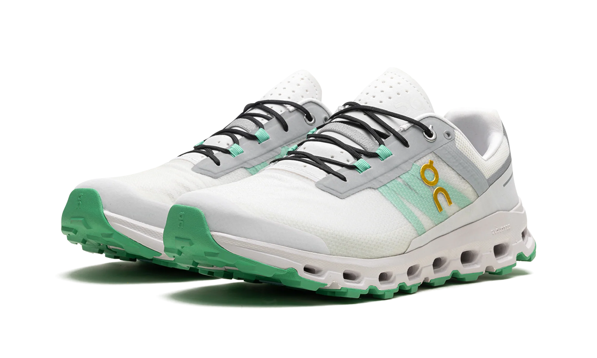 Cloudvista CN "Frost Parakeet" 3MD10621542