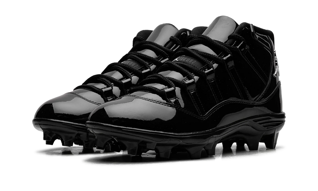 Air Jordan 11 TD Cleats "Patent Black" HM7324 001