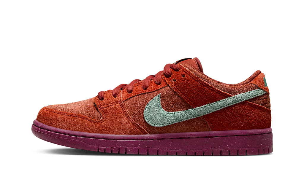 SB Dunk Low Pro Prm "Mystic Red" DV5429 601
