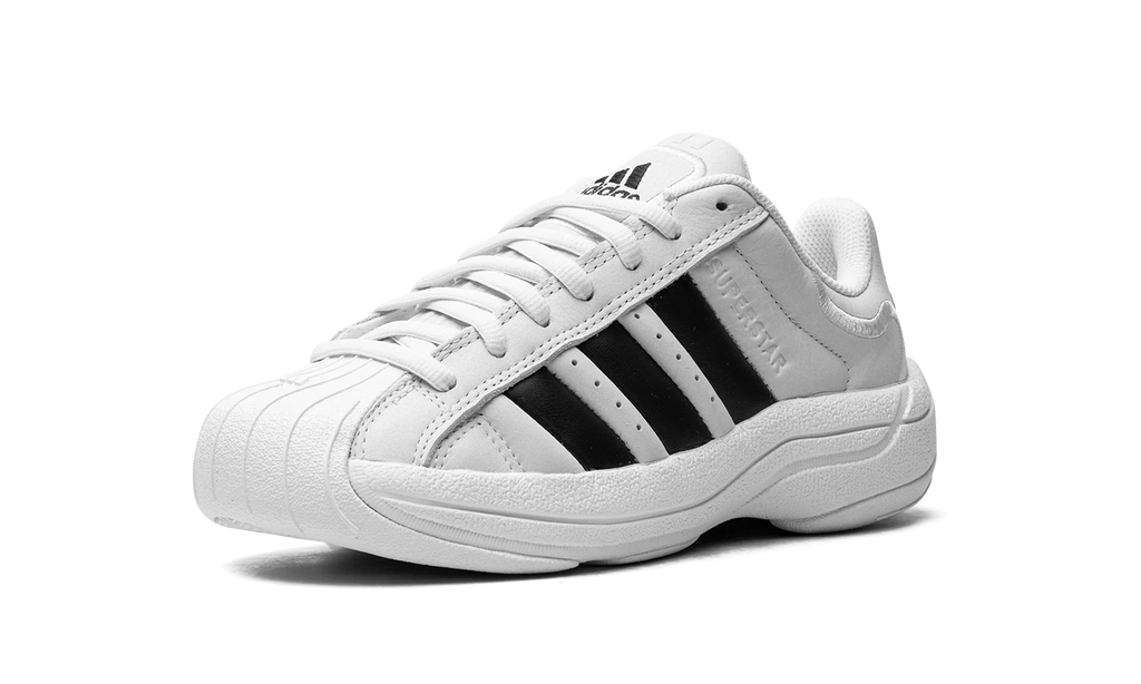 Superstar Millenium "White / Black" IE8560