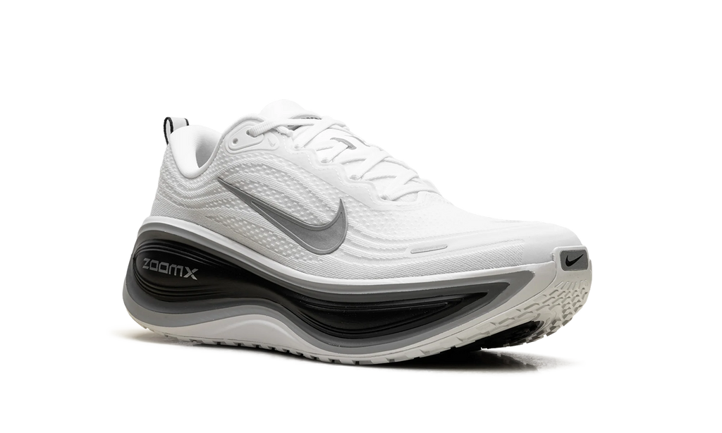 Vomero Plus "White Black Cool Grey" II7181 102