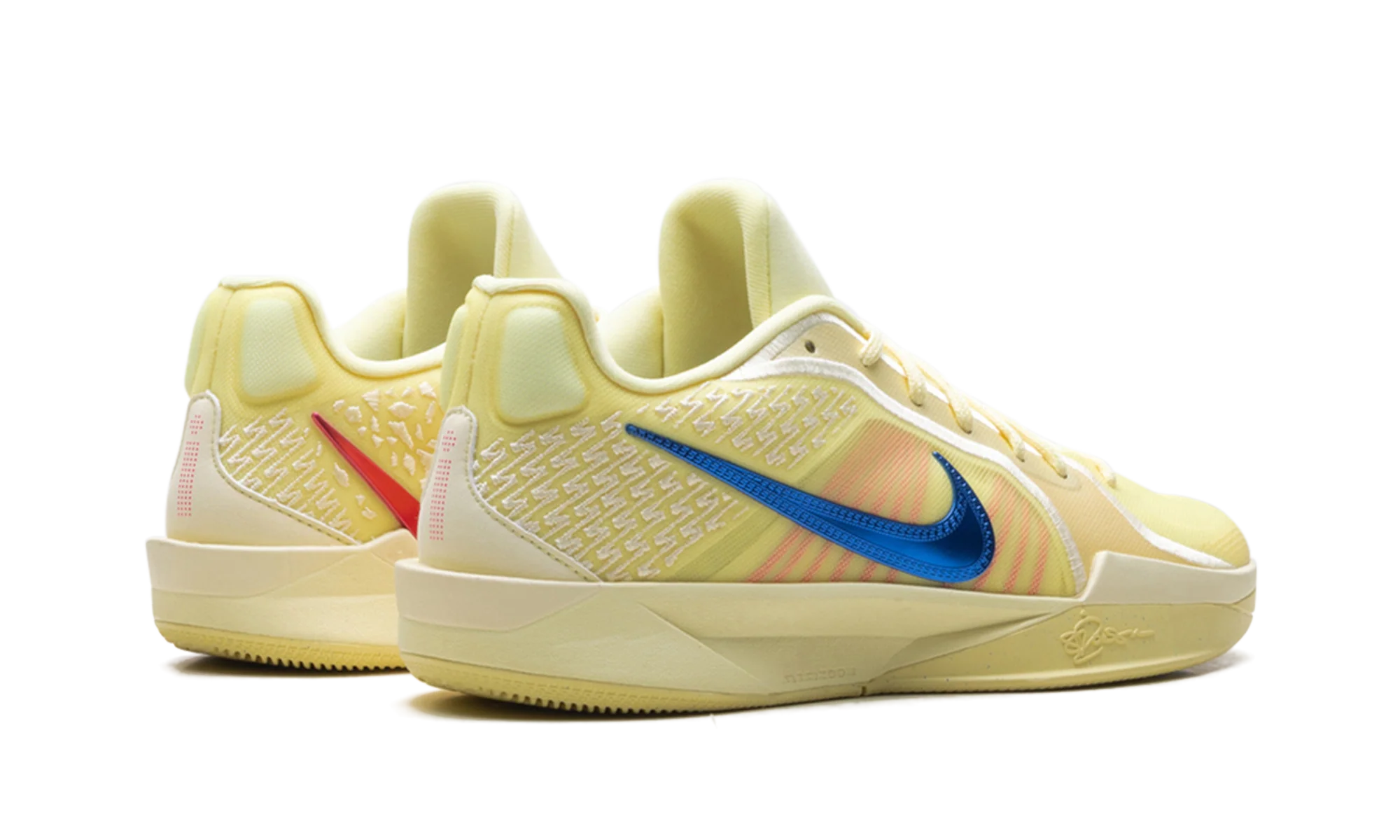 Sabrina 2 WMNS "Trust Your Game" FQ2174 800