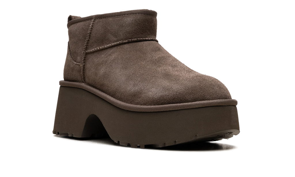 Classic Ultra Mini New Heights Boot WMNS "Hickory" 1158311 HCK