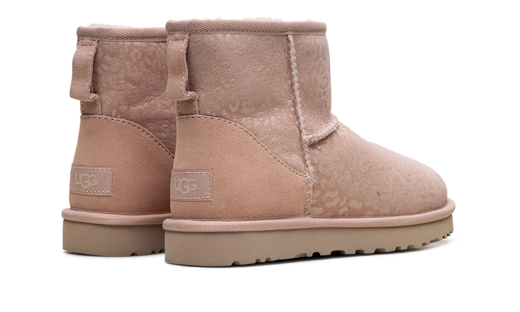 Classic Mini WMNS "Snow Leopard Fleece Lined Pink" 1113494 QRT