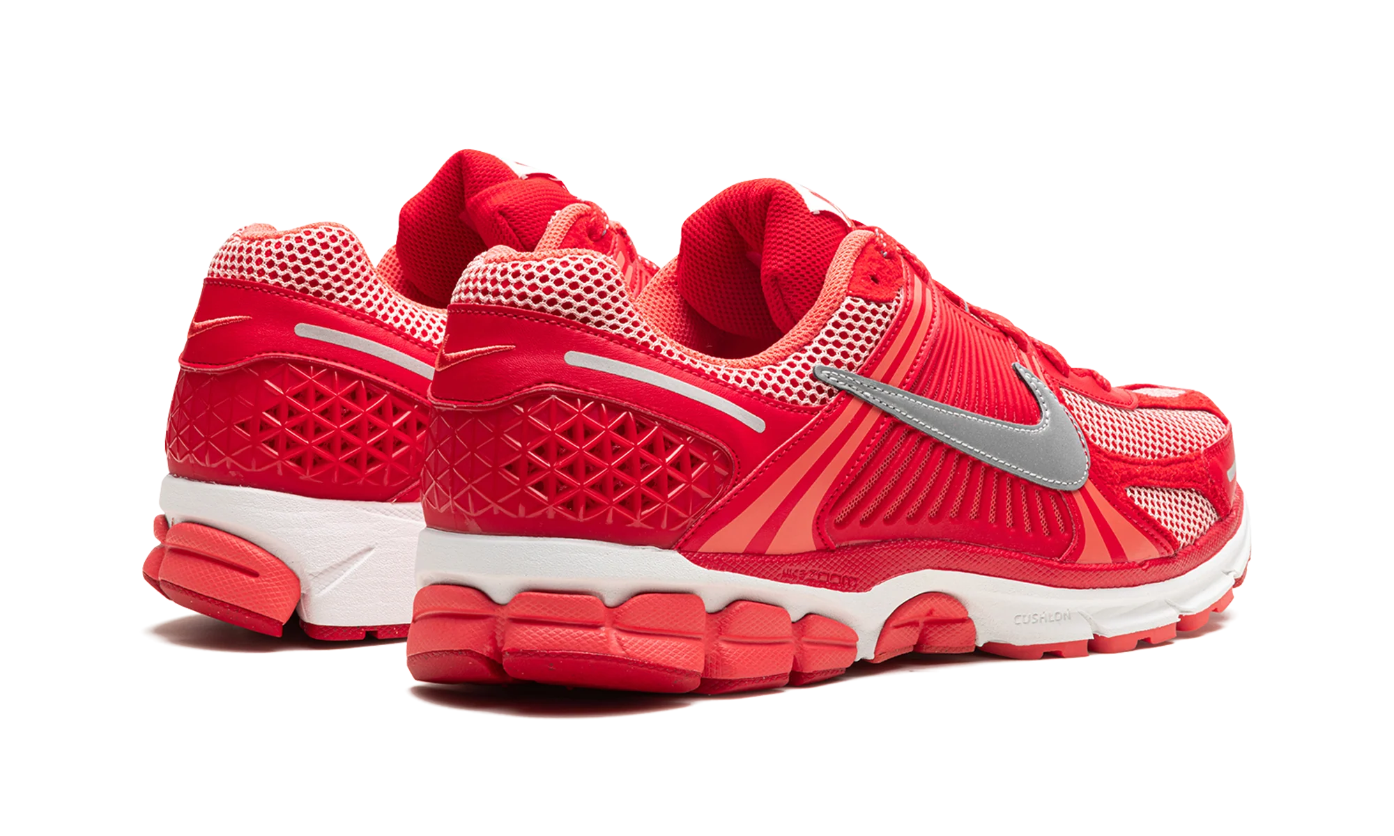 Zoom Vomero 5 PRM "University Red Metallic Silver" FN6833 657