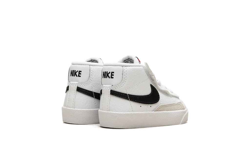 Blazer Mid '77 "White/Black" DA4088 100
