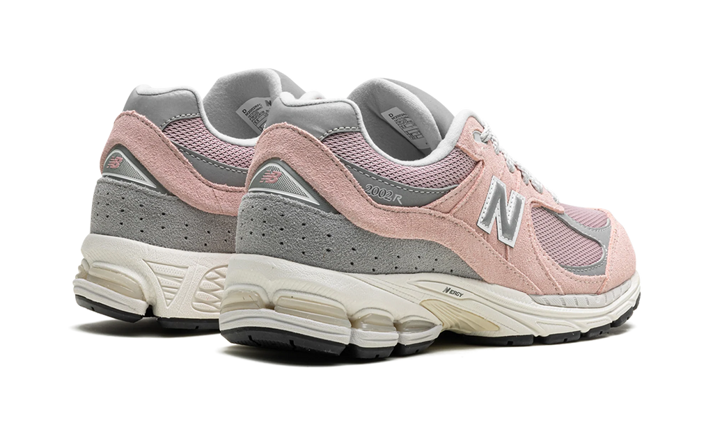 2002R "Orb Pink" M2002RFC