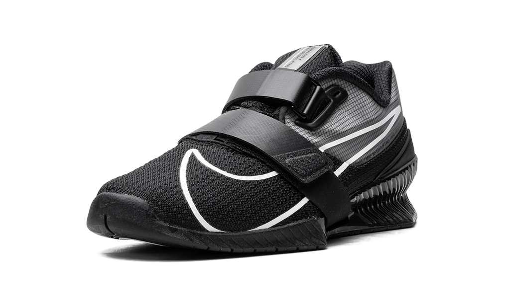 Romaleos 4 "Black" CD3463 010