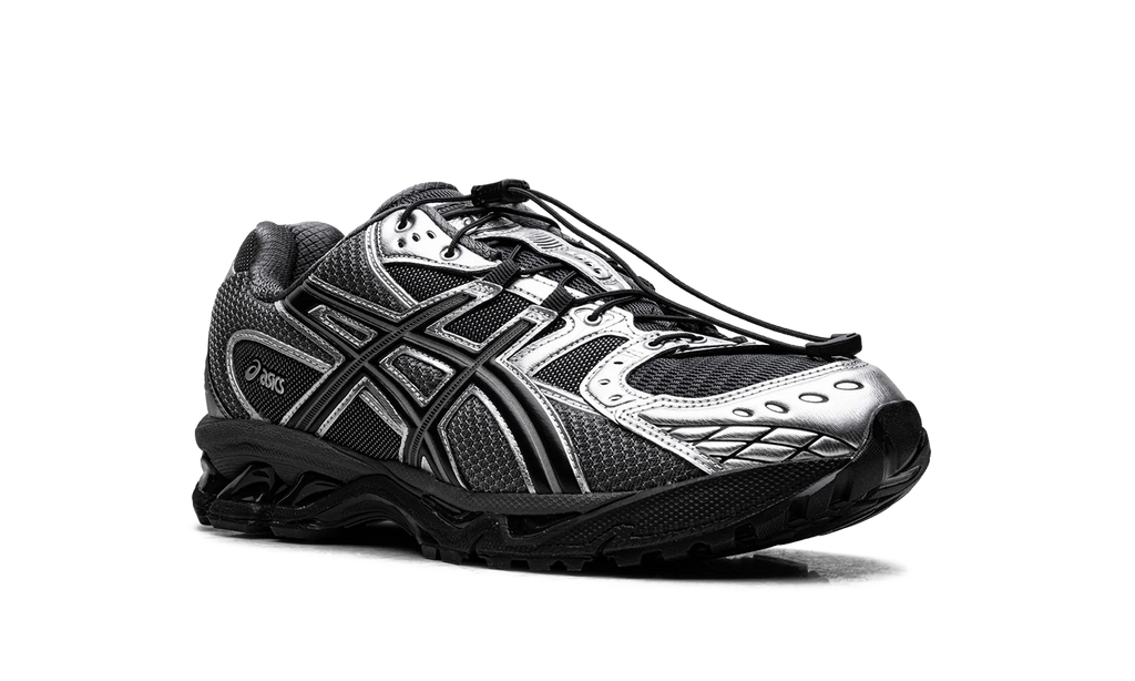 Gel-Nimbus 10.1 "Unaffected Silver Black" 1203A836 020