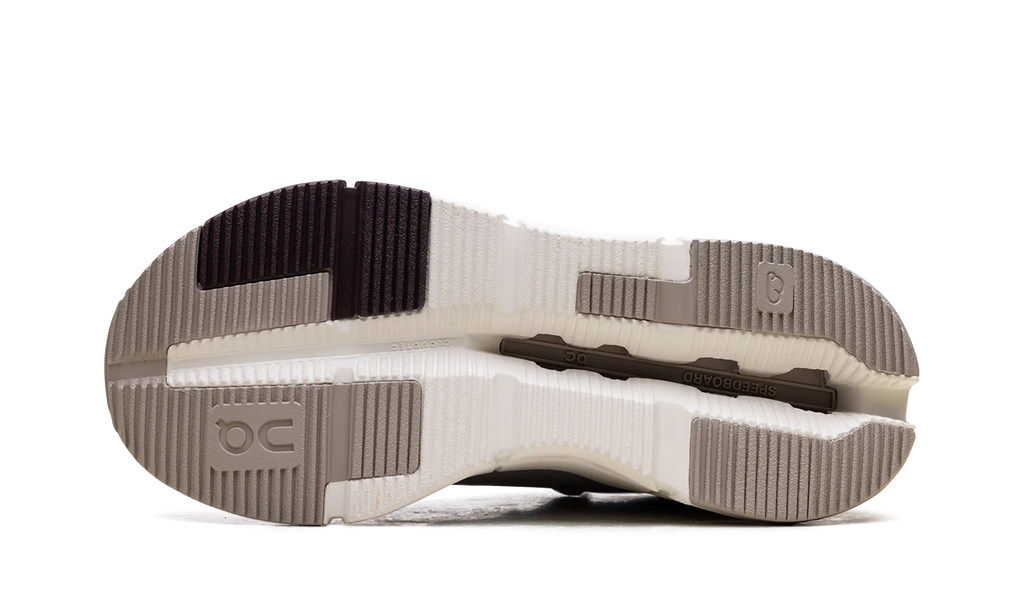 Cloudnova 2 WMNS "Fade Desert" 3WE30223237