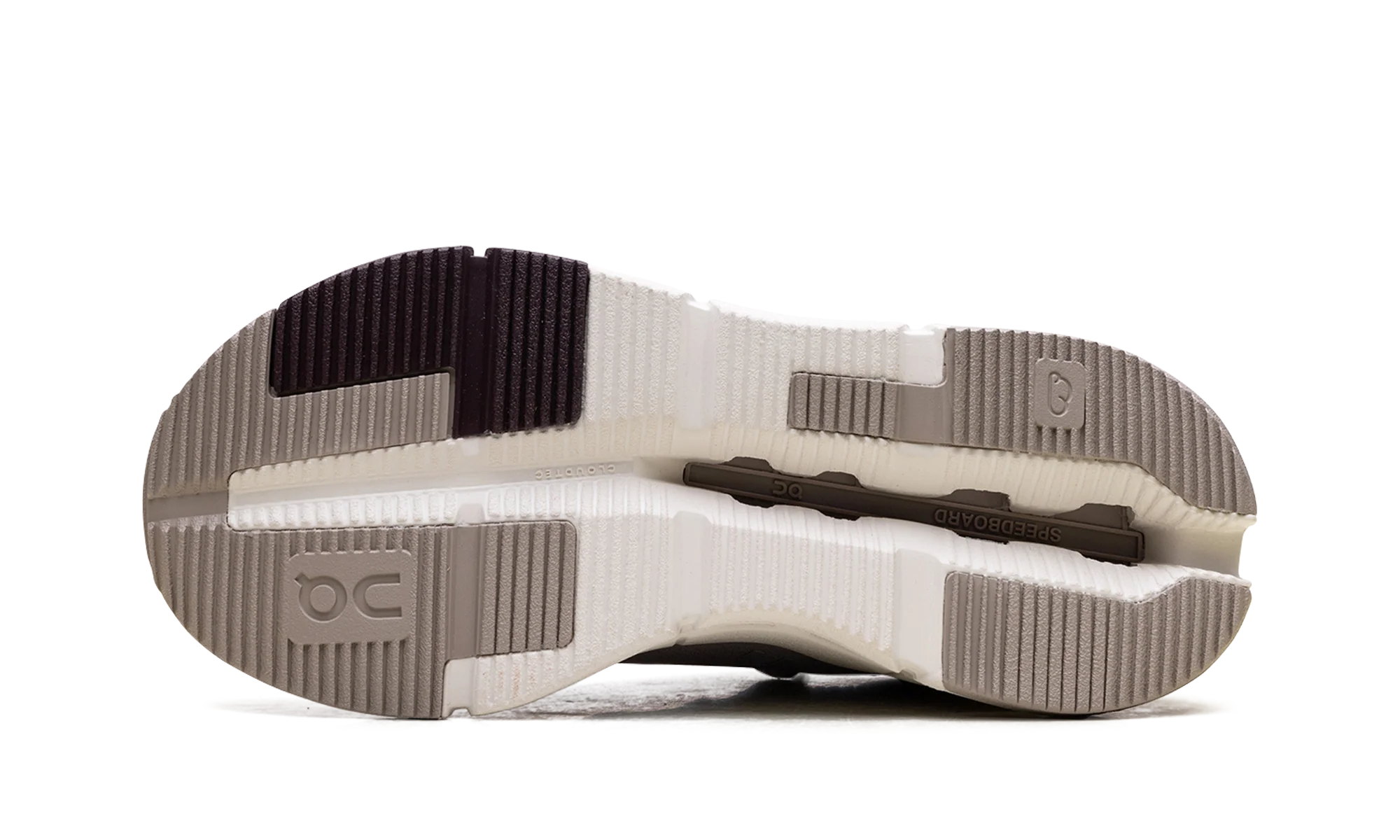 Cloudnova 2 WMNS "Fade Desert" 3WE30223237