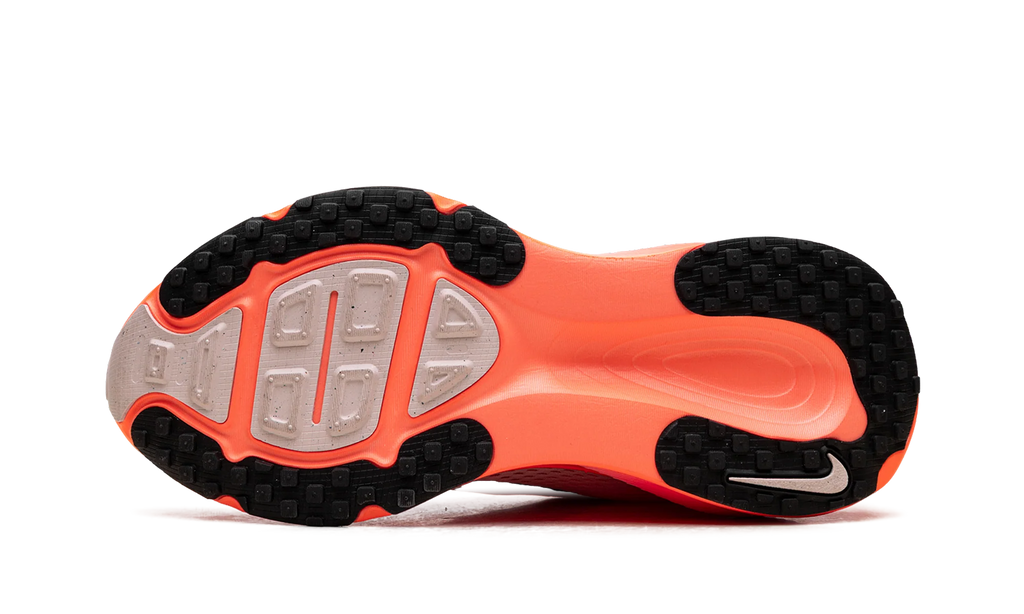 Vomero 18 WMNS "Atmosphere Pink" HM6804 600