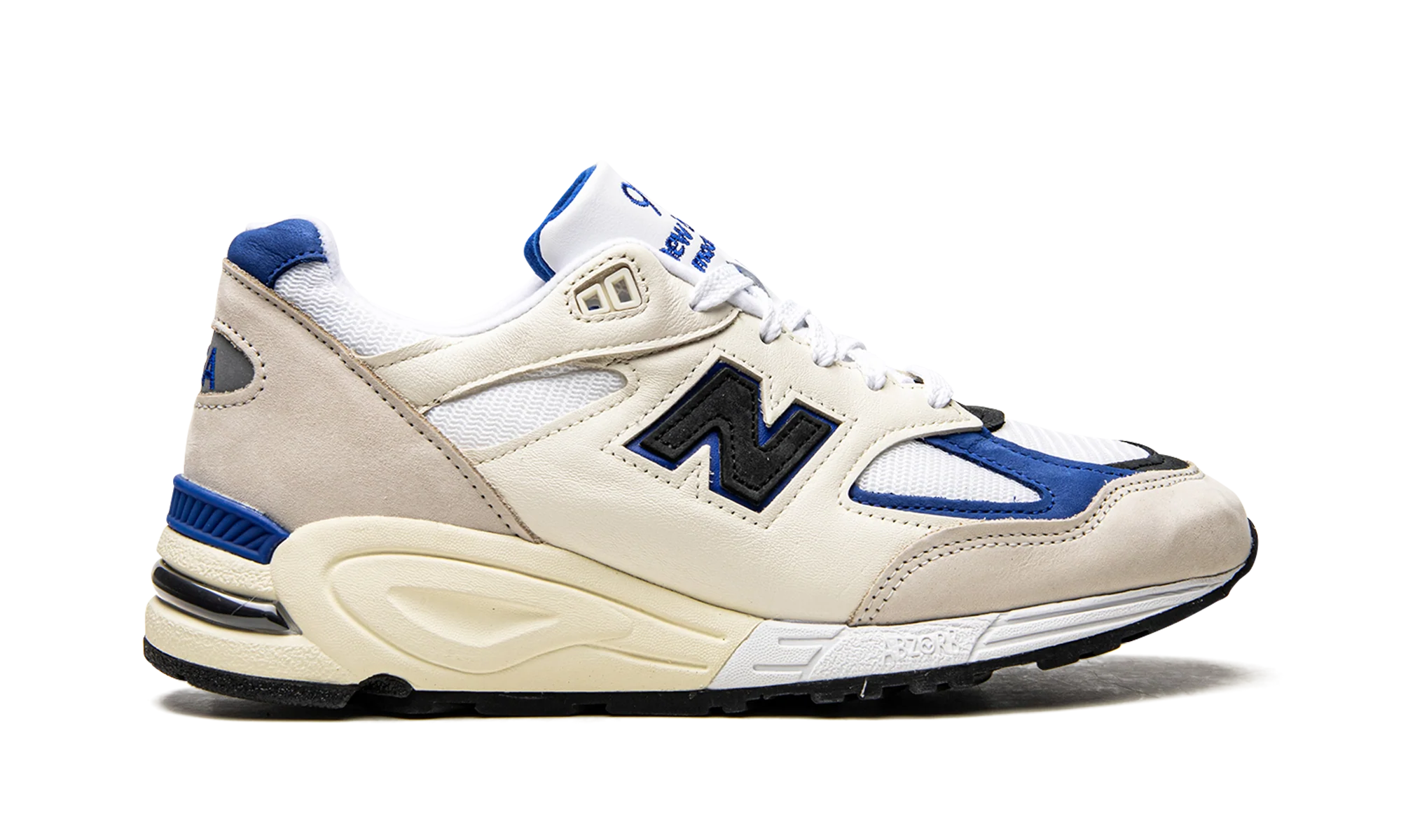 990v2 "Made In USA White/Blue" M990WB2