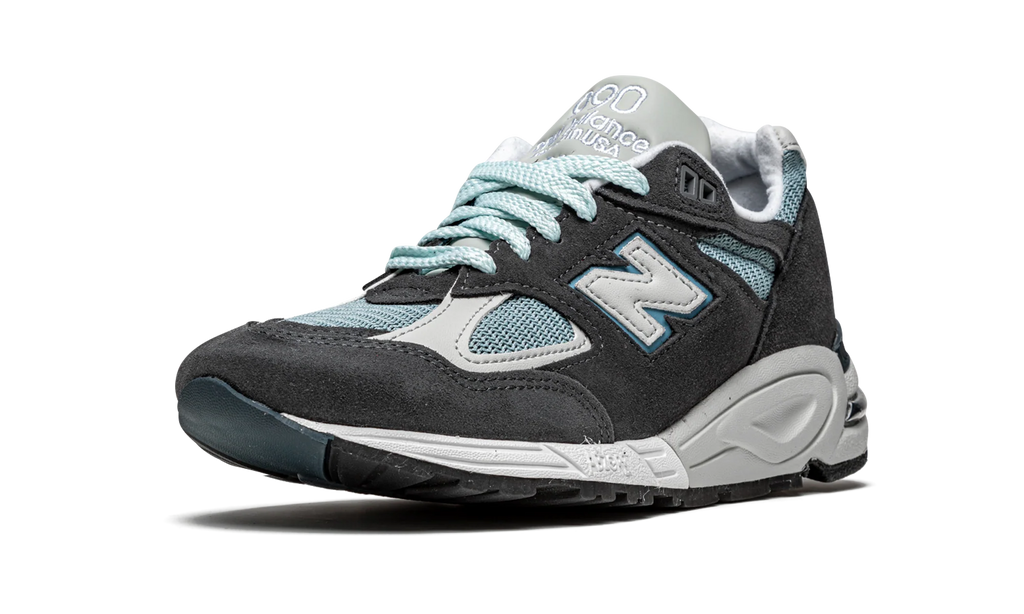 M990KT2 "Kith" M990KT2