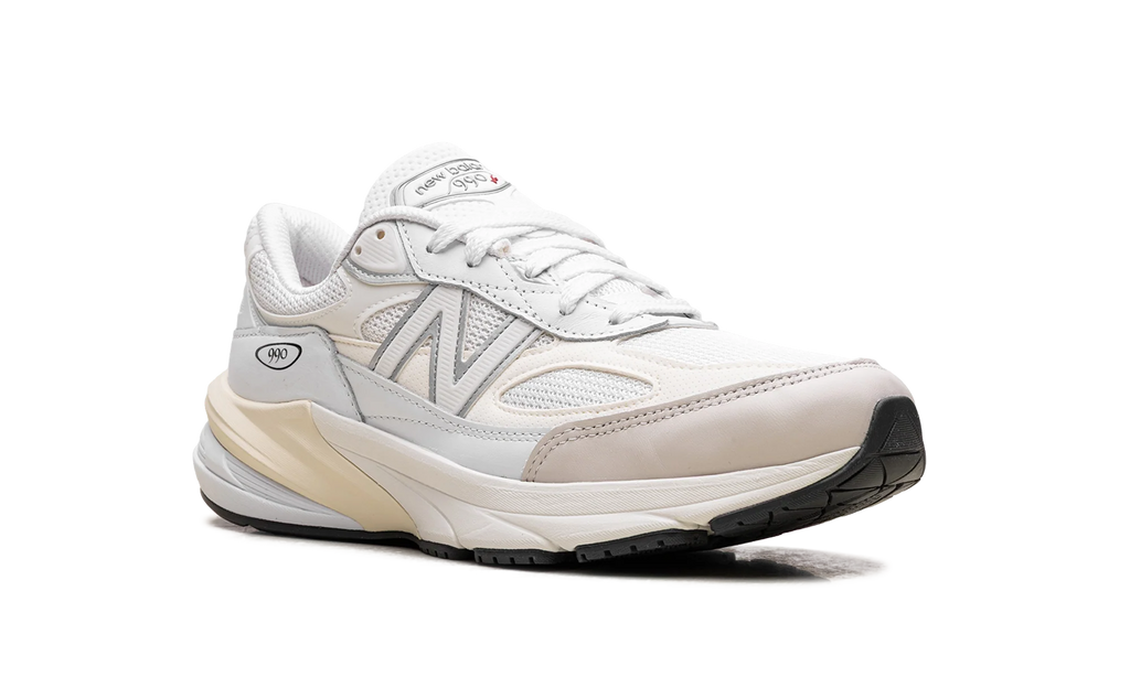 990v6 "Made in USA - White Sea Salt" U990GB6