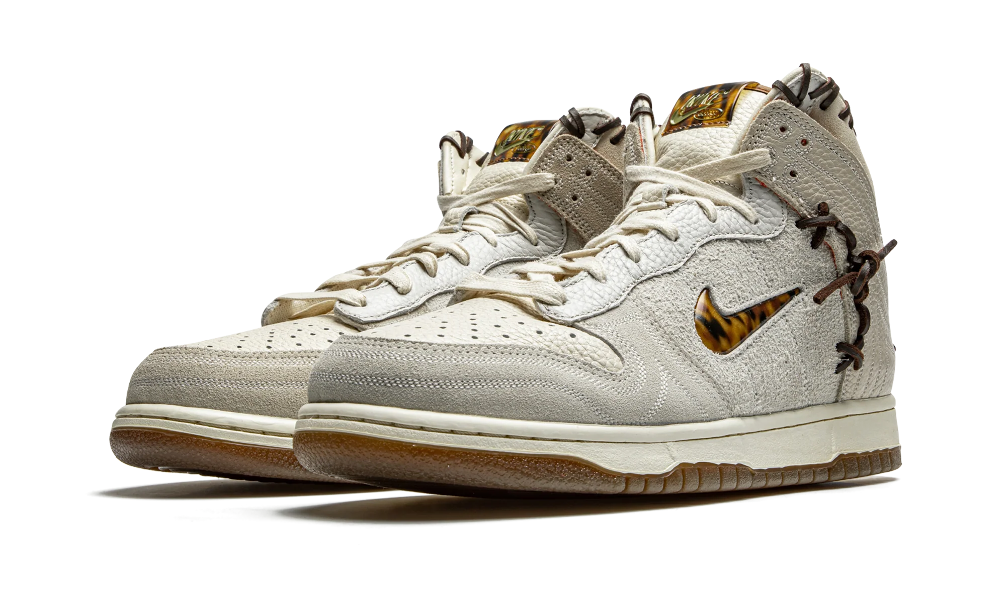 Dunk High "Bodega - Friends & Family" CZ8125 100
