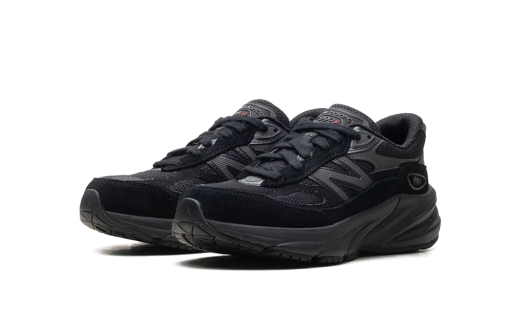 990v6 GS "Triple Black" GC990BB6
