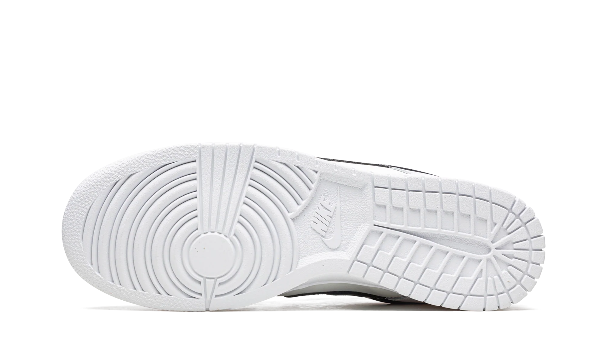 Dunk Low Retro "Reverse Panda" DJ6188 101