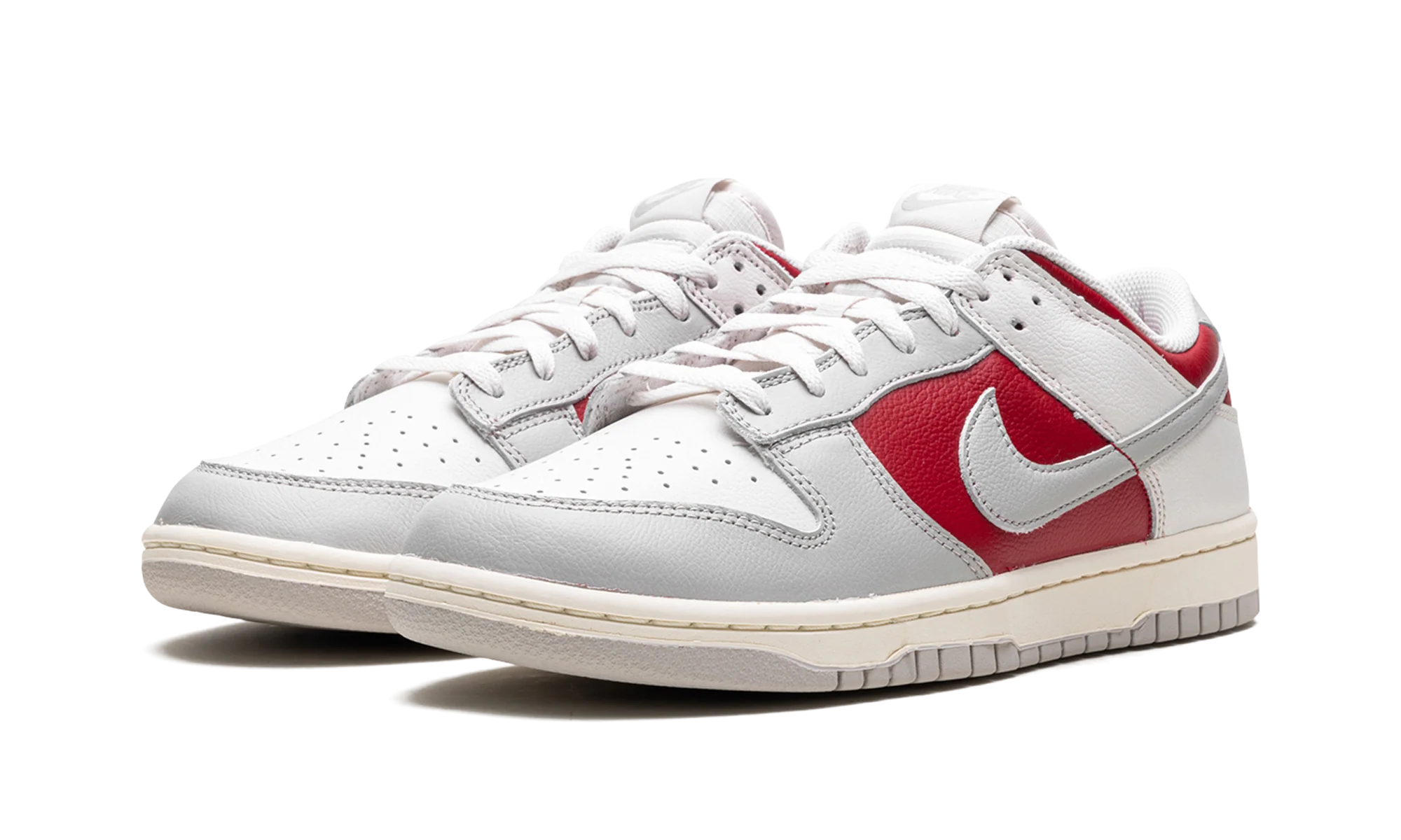 Dunk Low "Ultraman" HJ9093 030