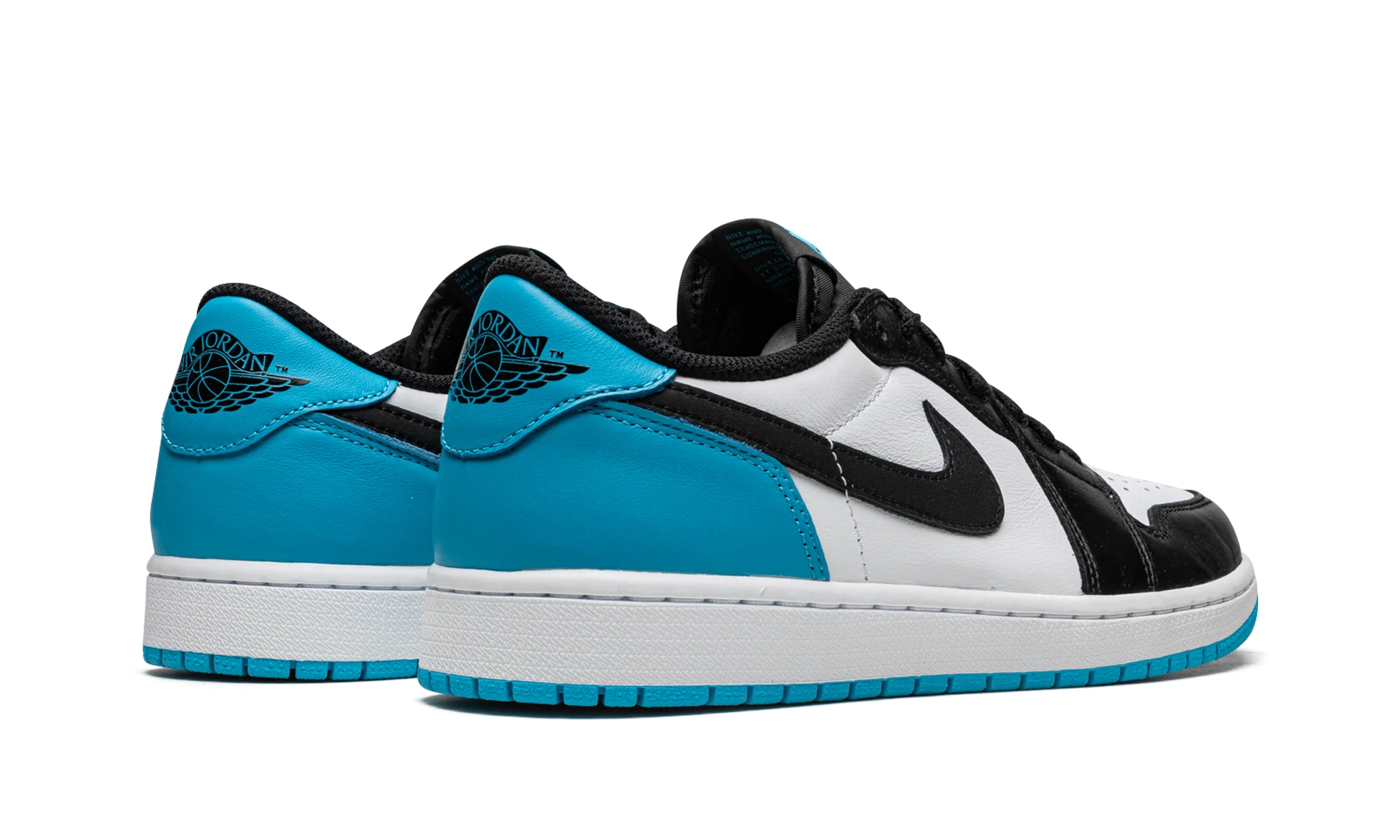 Air Jordan 1 Low OG "UNC" CZ0790 104