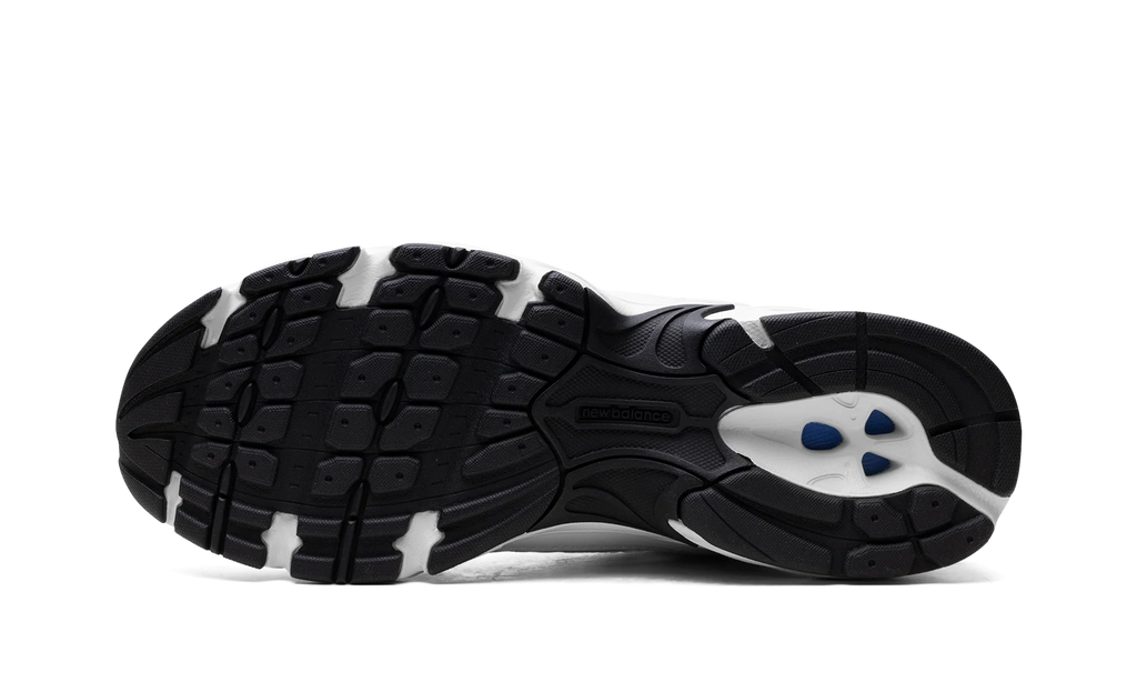 530 "White / Purple" MR530ZP