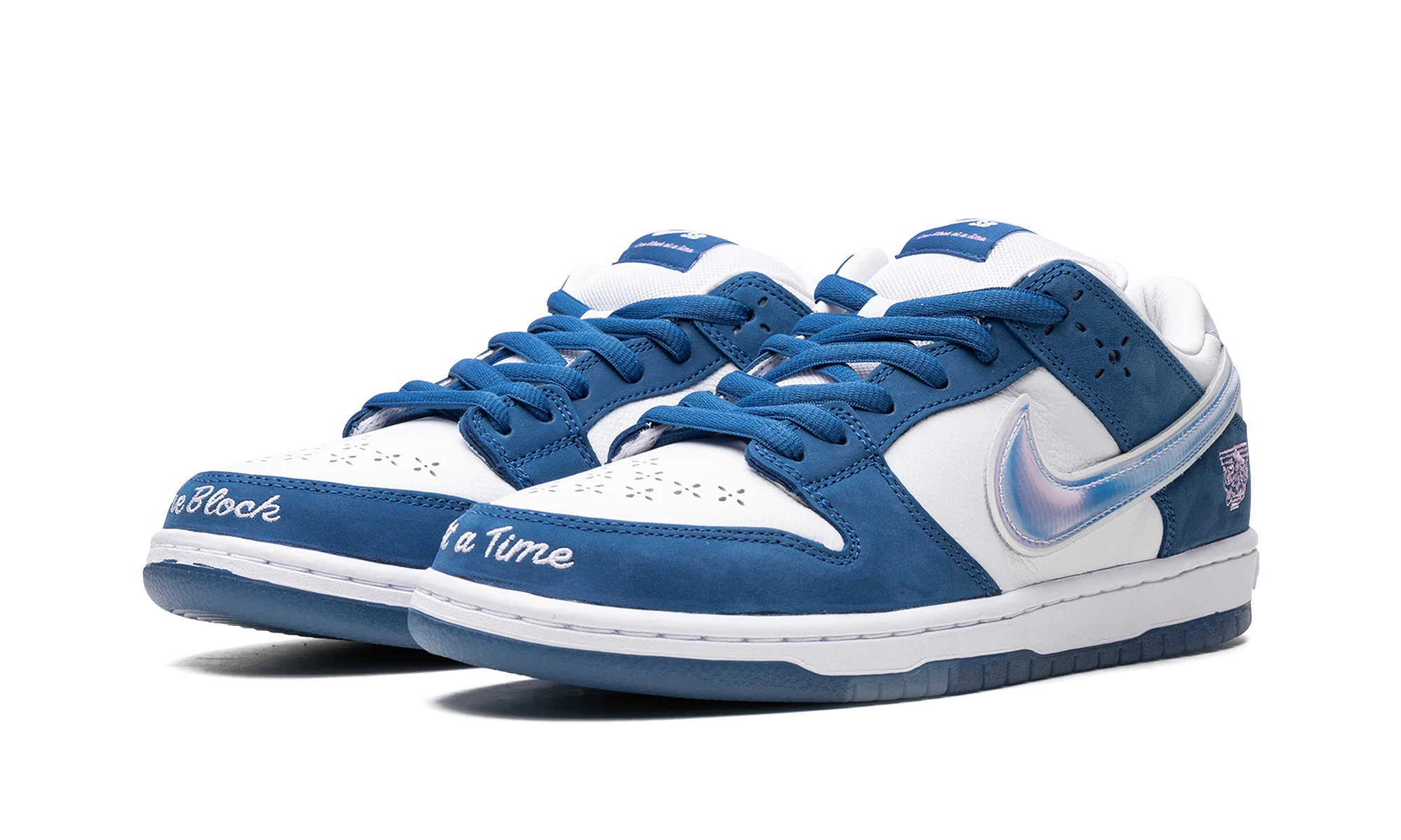 SB Dunk Low "Born x Raised" FN7819 400