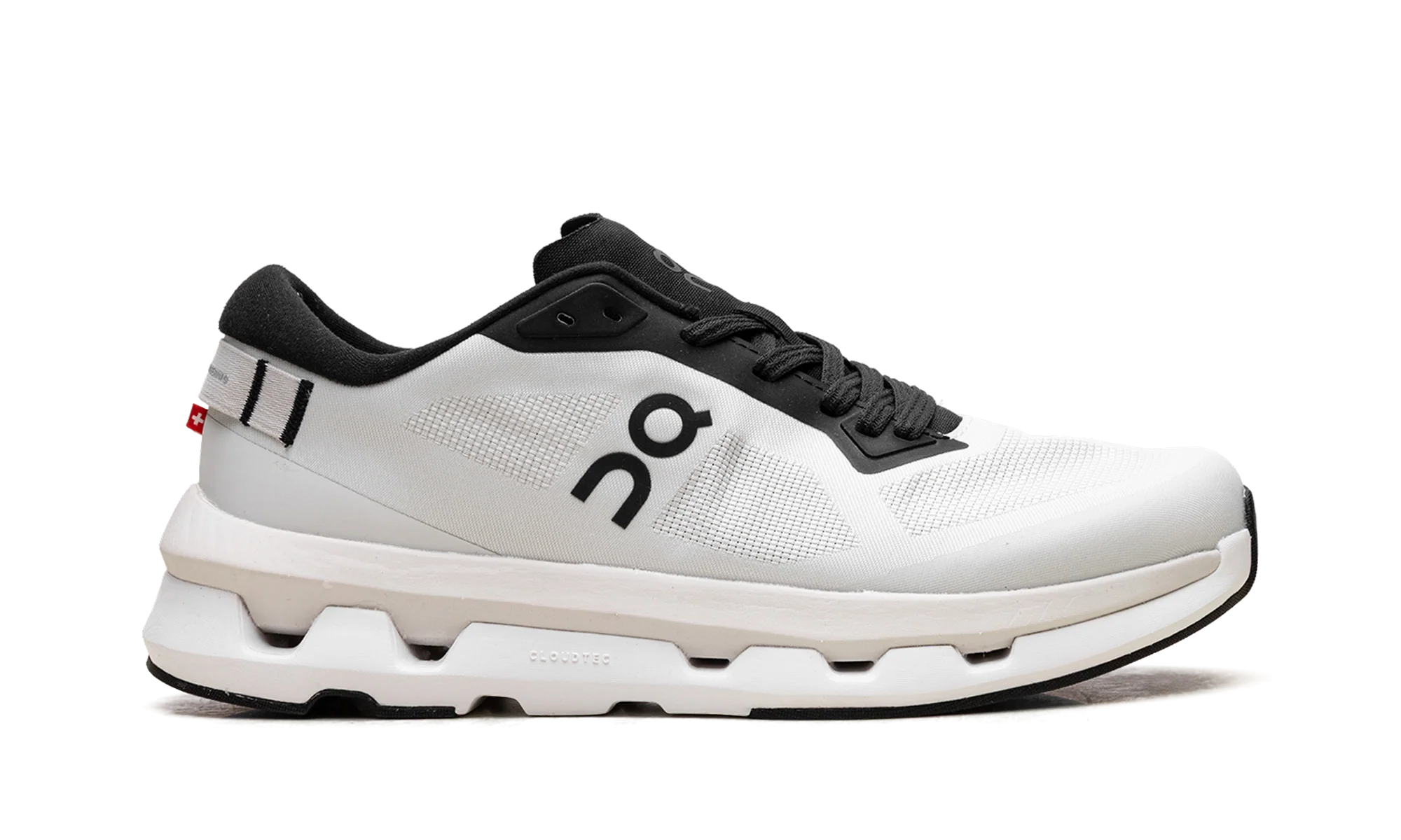 Cloudzone WMNS "Ice Black" 3WF10071926