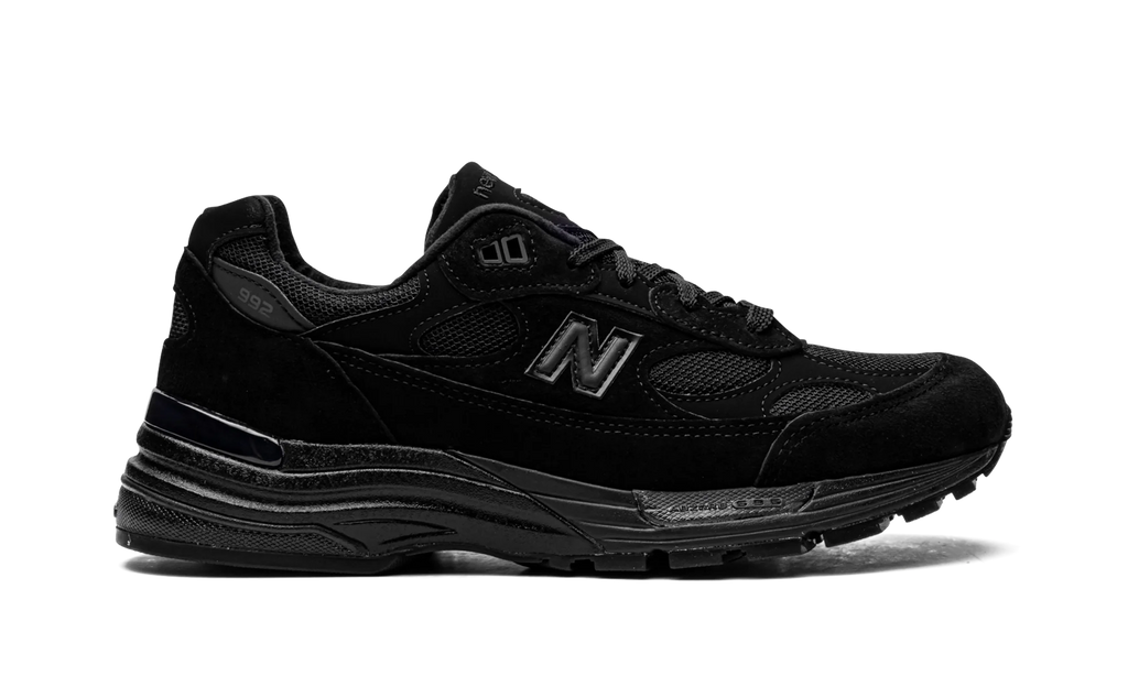 992 "Triple Black" M992EA