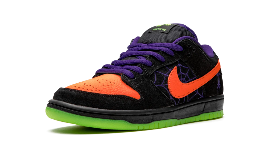 SB Dunk Low "Night of Mischief" BQ6817 006