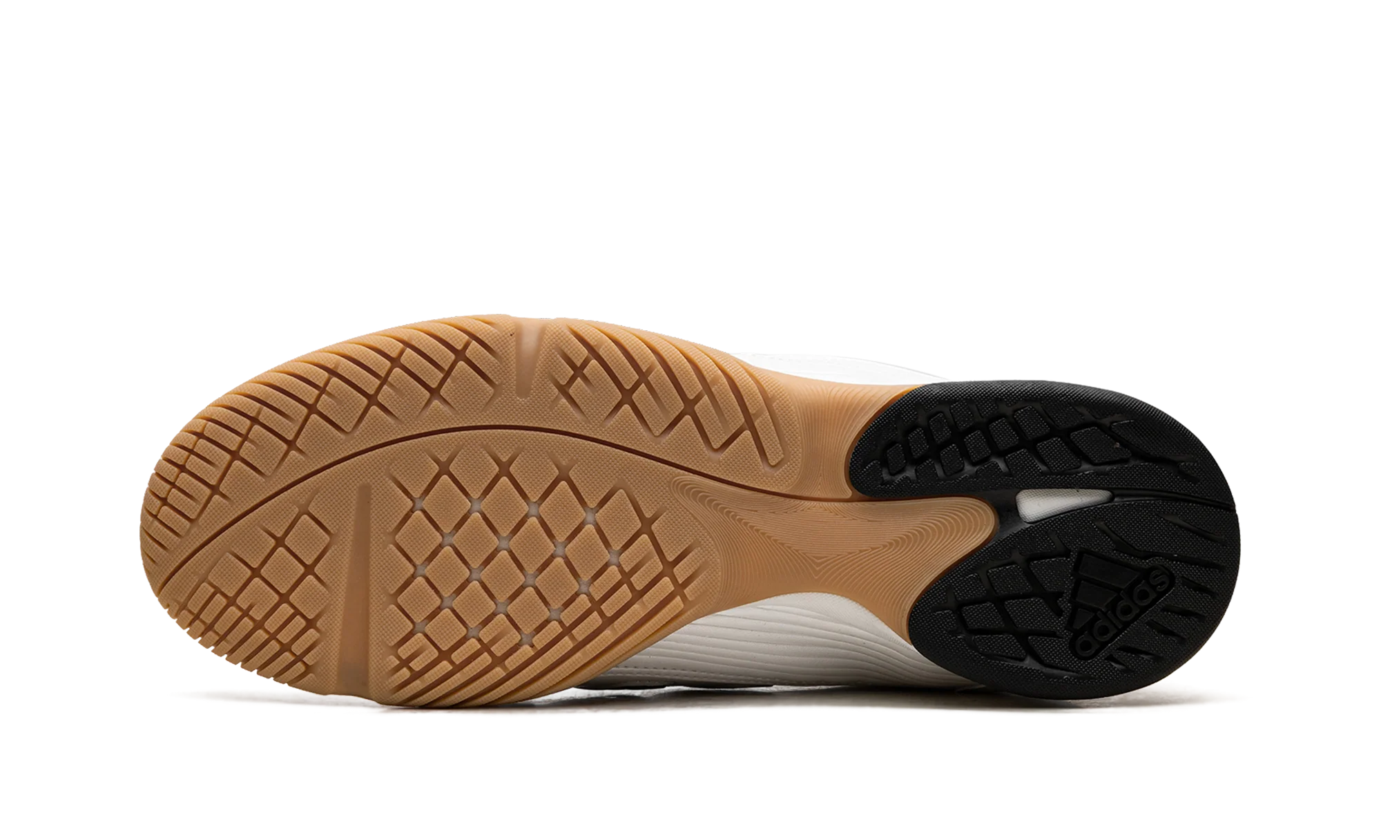 Predator Sala "Zero Metallic Black Gum" JQ3915