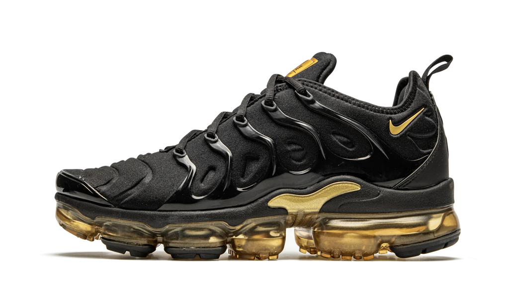 Air VaporMax Plus "Black / Gold" CW7299 001