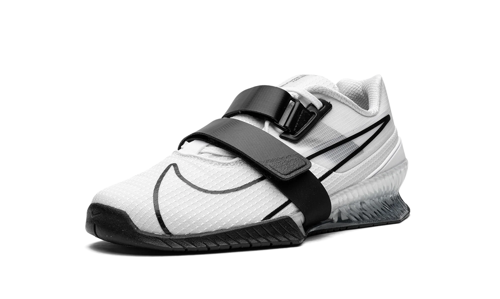 Romaleos 4 "White Black" CD3463 101