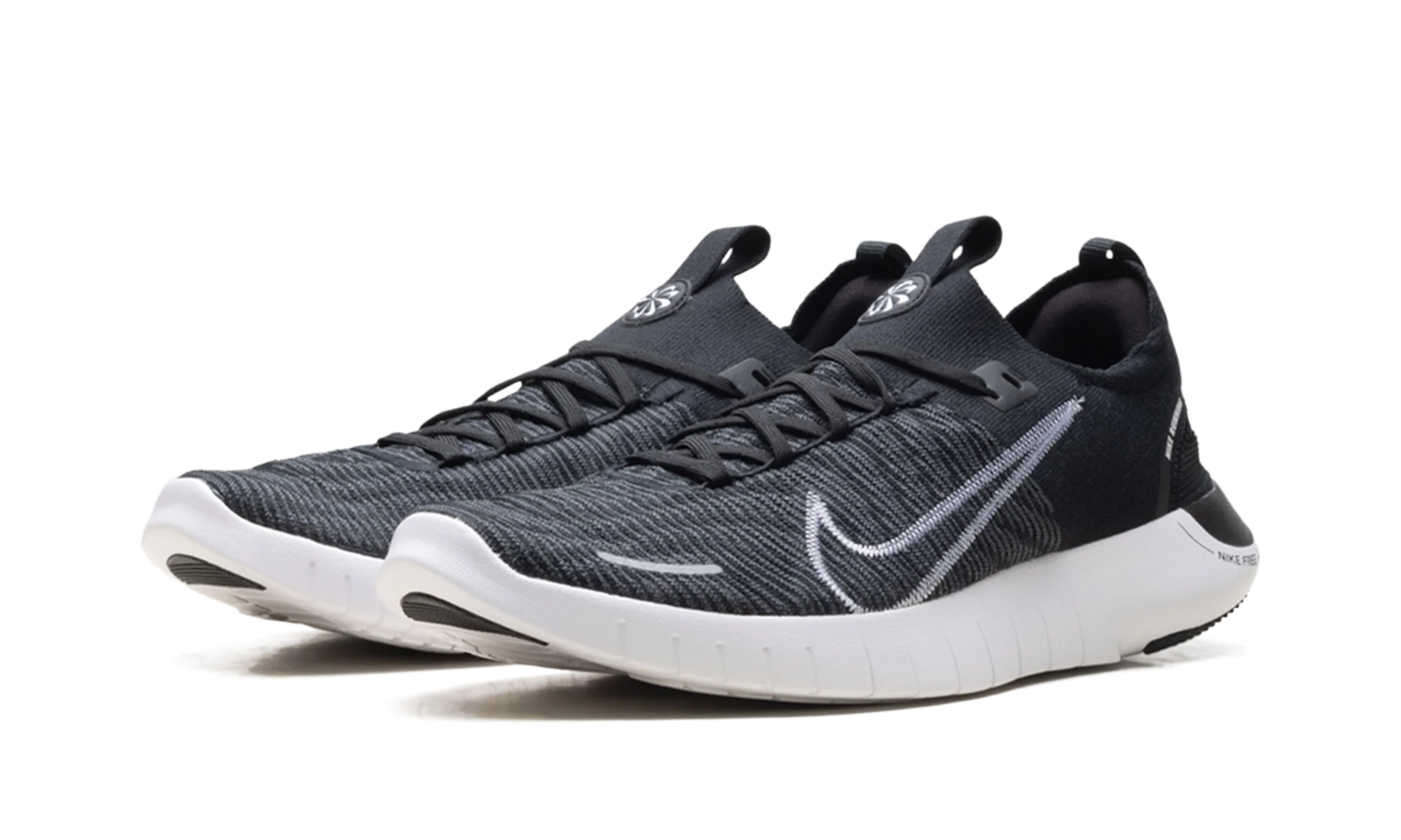 Free RN "Next Nature Black White" FB1276 002