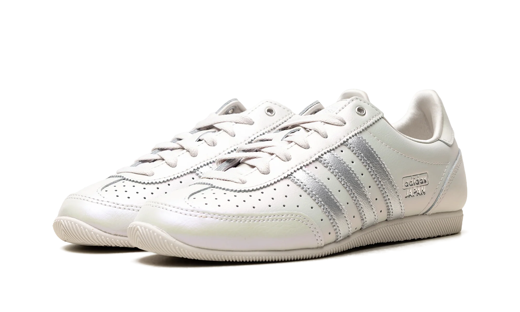 Japan WMNS "Grey One Chalk Pearl" IH1605