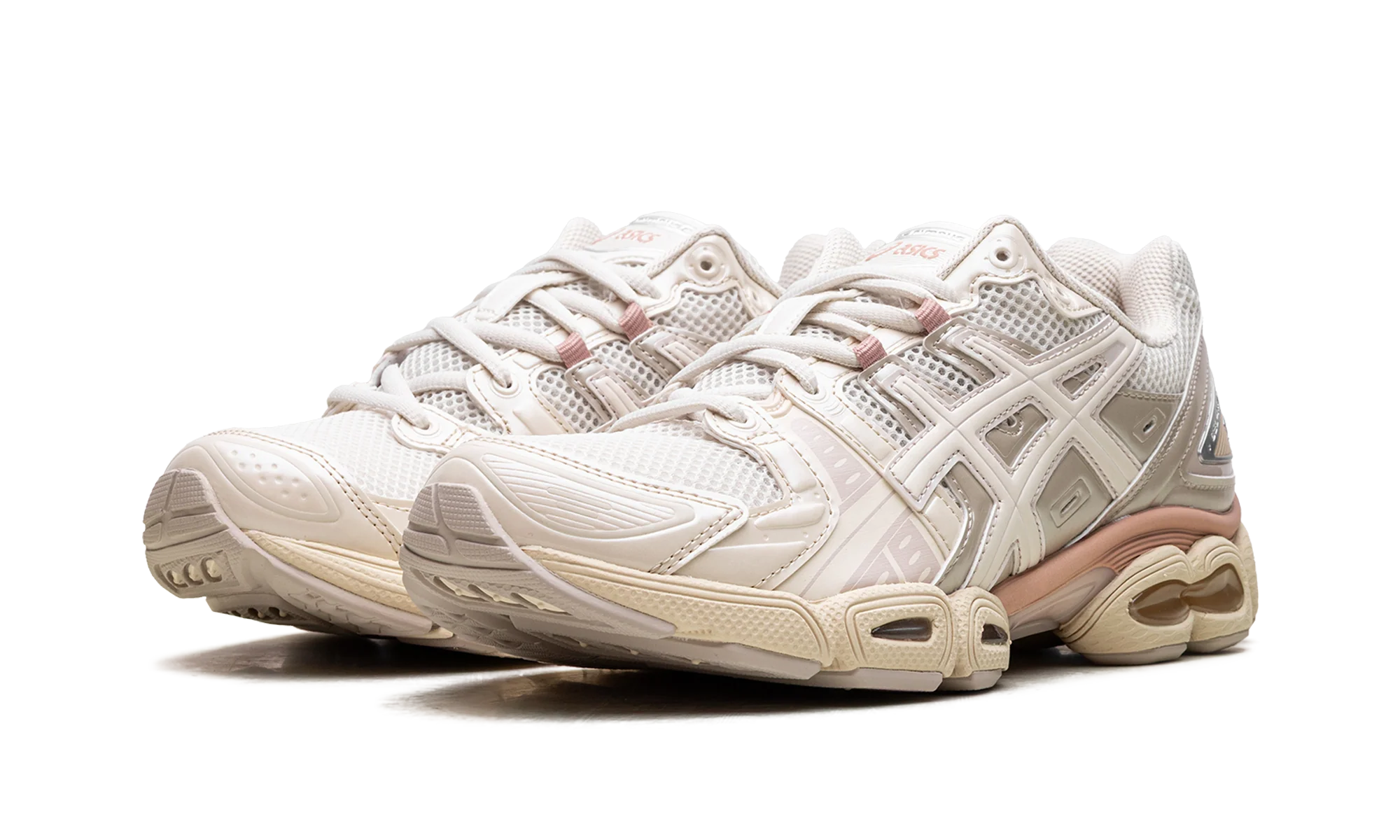 Gel Nimbus 9 WMNS "Pale Oak / Cream" 1202A278 201