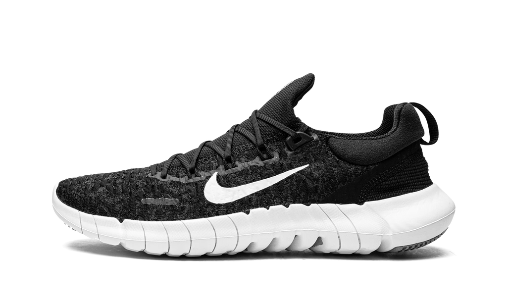 Free Run 5.0 "Black White" CZ1884 001