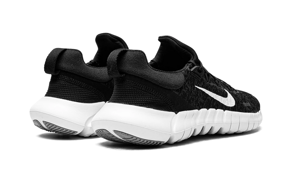 Free Run 5.0 "Black White" CZ1884 001