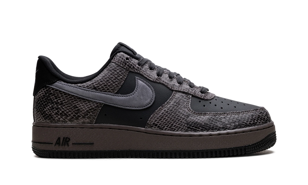 Air Force 1 Low "Off Noir Snakeskin" HF2898 001