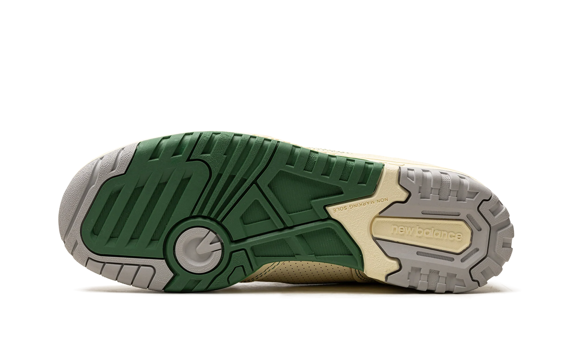 550 "Aimé Leon Dore - Masaryk Community Gym - Green" BB550AY1