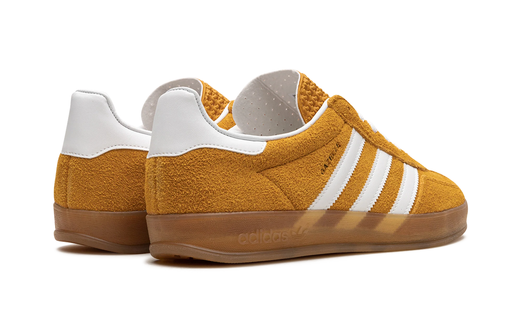 GAZELLE INDOOR WMNS "SUPCOL" HQ8716