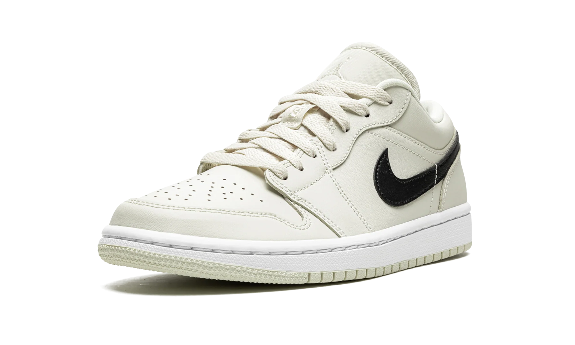 AIR JORDAN 1 LO WMNS "Coconut Milk" DC0774 121