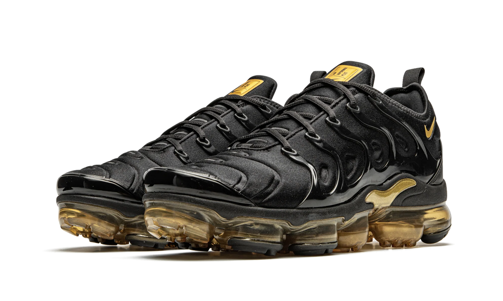 Air VaporMax Plus "Black / Gold" CW7299 001