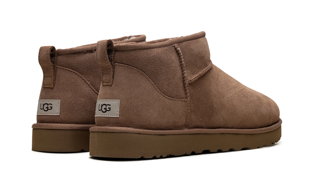Classic Ultra Mini Boot "Chestnut" 1137391 CHE