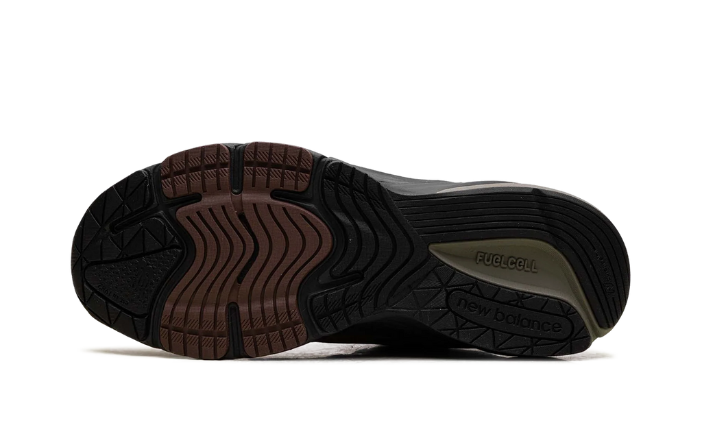 990v6 "Made in USA - Dark Camo / Rich Oak" U990CA6